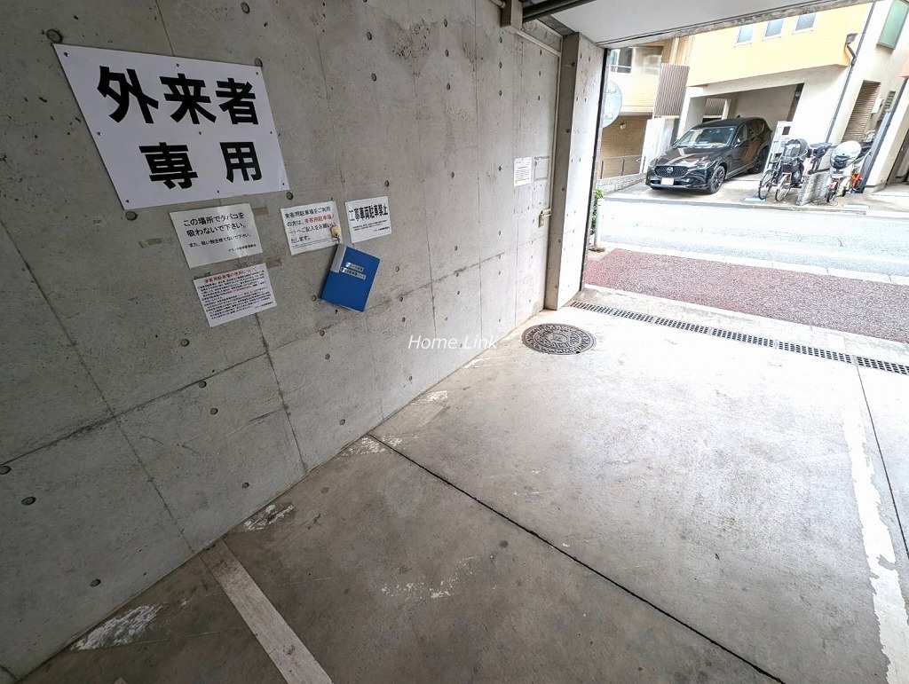 サラータ赤塚　外来者専用駐車場